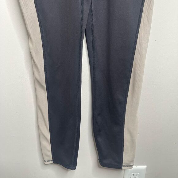 Move Theology Colorblock Active Performance Bodysuit Size Medium - Picture 5 of 7